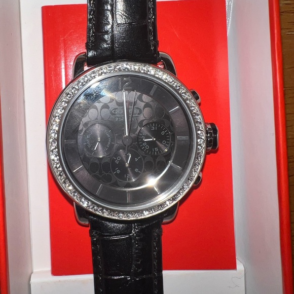 Coach Watch - Picture 6 of 7